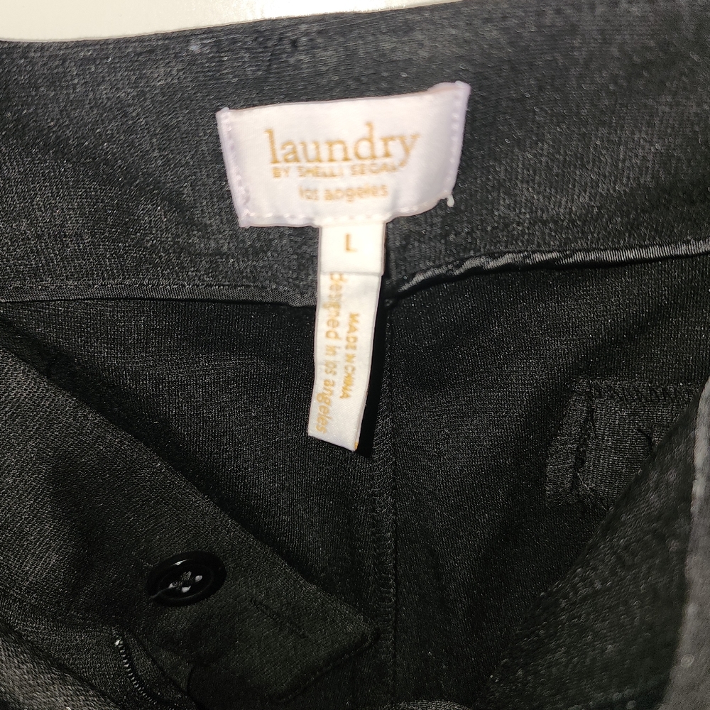 Laundry Capris - Picture 3 of 7